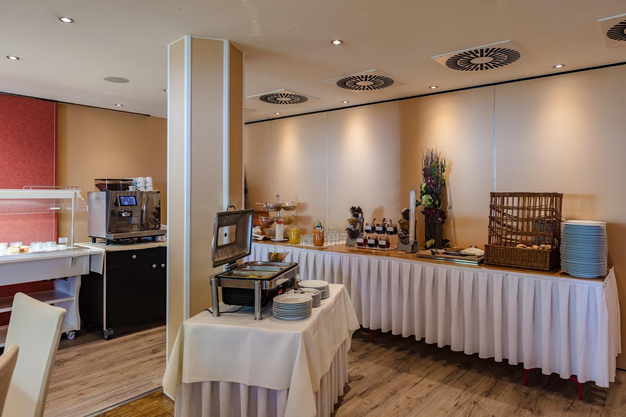 Budget by Zeppelin Hotel Hamburg-Harburg Buitenkant foto